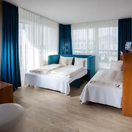 Hotel Victory Gaestehaus Therme 3*