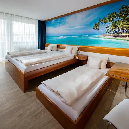 Hotel Victory Gaestehaus Therme 3*